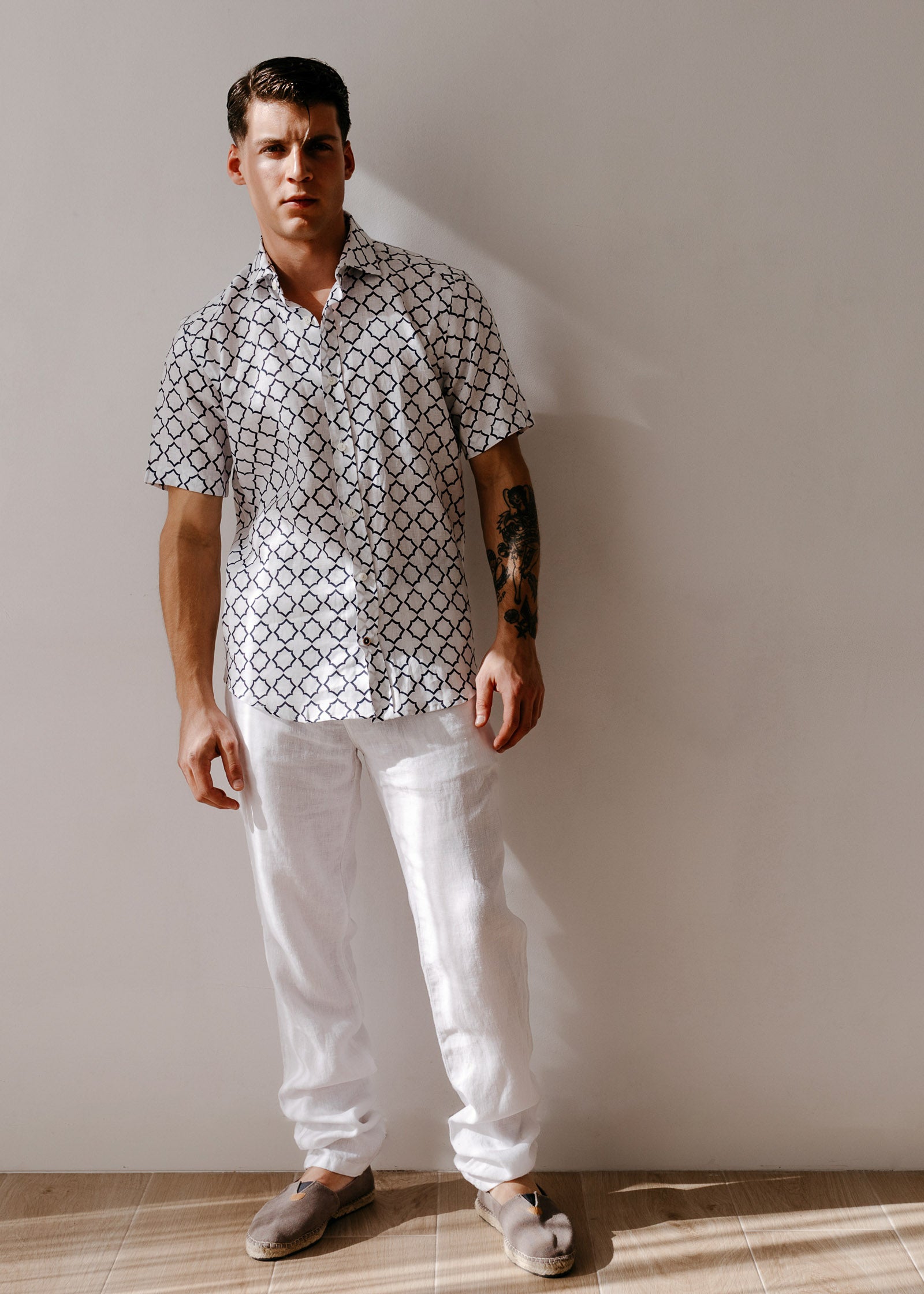 PANTALÓN DE LINO CON CORDÓN