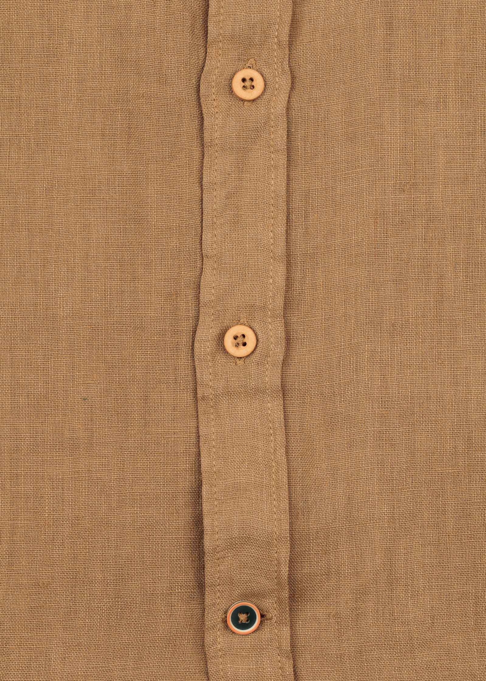 CAMISA DE LINO CON BOSILLOS
