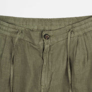 PANTALÓN DE LINO CON PINZAS
