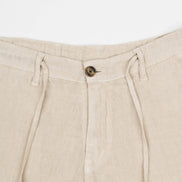 BERMUDA DE LINO CON CORDÓN